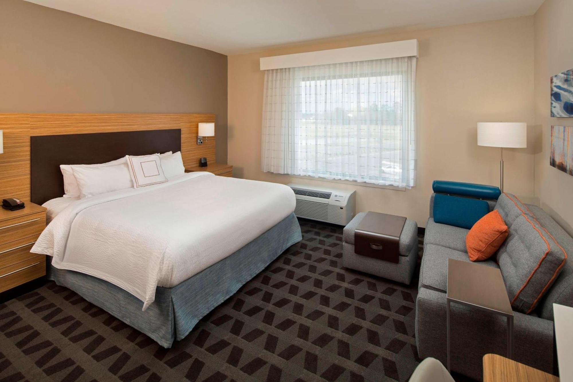 Towneplace Suites By Marriott Foley At Owa Exterior photo
